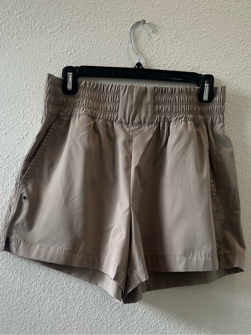 Everyday Athletic Shorts with Elastic Waist - Taupe